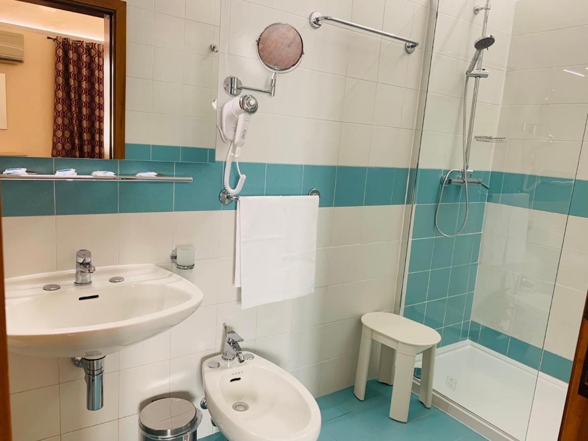 Piccolo Hotel Con Access Ztl !!! Nel Centro Storico Di Firenze !!! Екстериор снимка