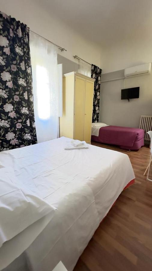 Piccolo Hotel Con Access Ztl !!! Nel Centro Storico Di Firenze !!! Екстериор снимка