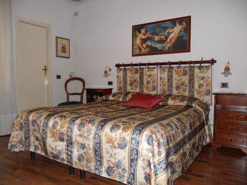 Piccolo Hotel Con Access Ztl !!! Nel Centro Storico Di Firenze !!! Екстериор снимка